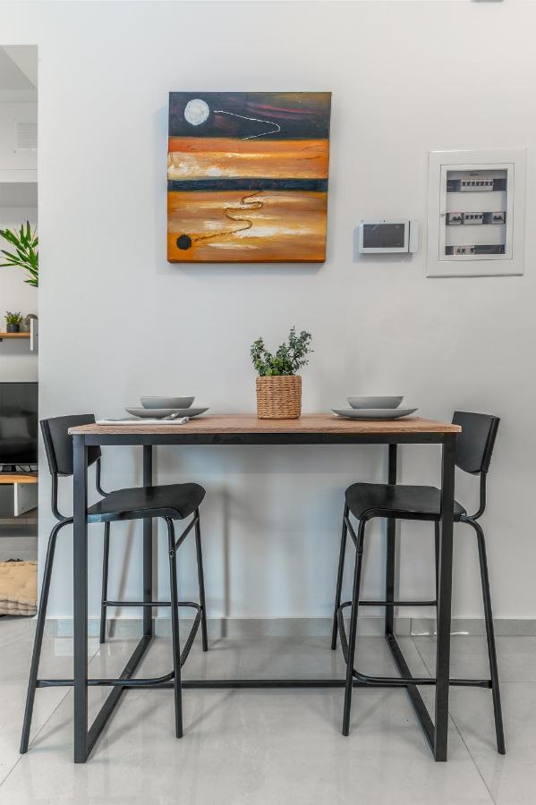 Athena Studio In Gazi Buitenkant foto